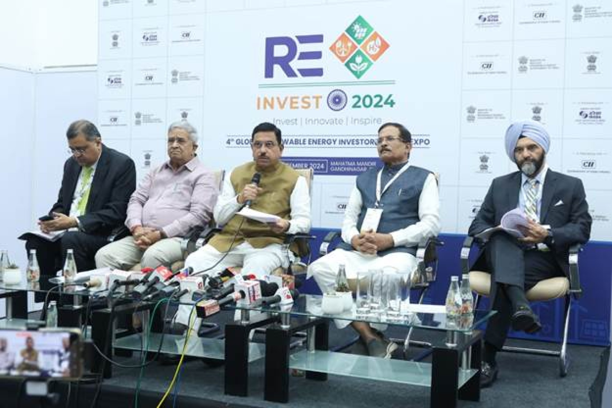 4th RE-INVEST draws investment of INR 32.45 lakh crore: Pralhad Joshi