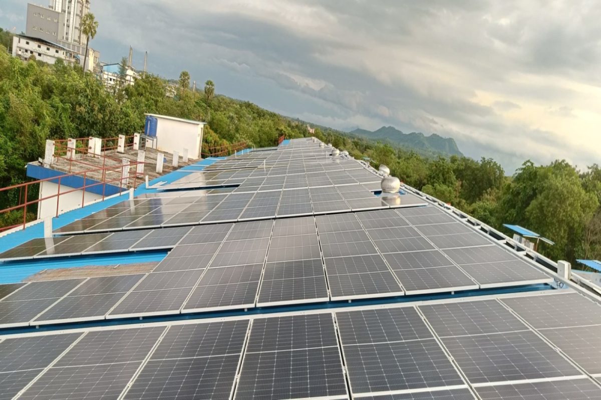 Orb Energy powers up with 800 KW rooftop solar installation at Esteem ...