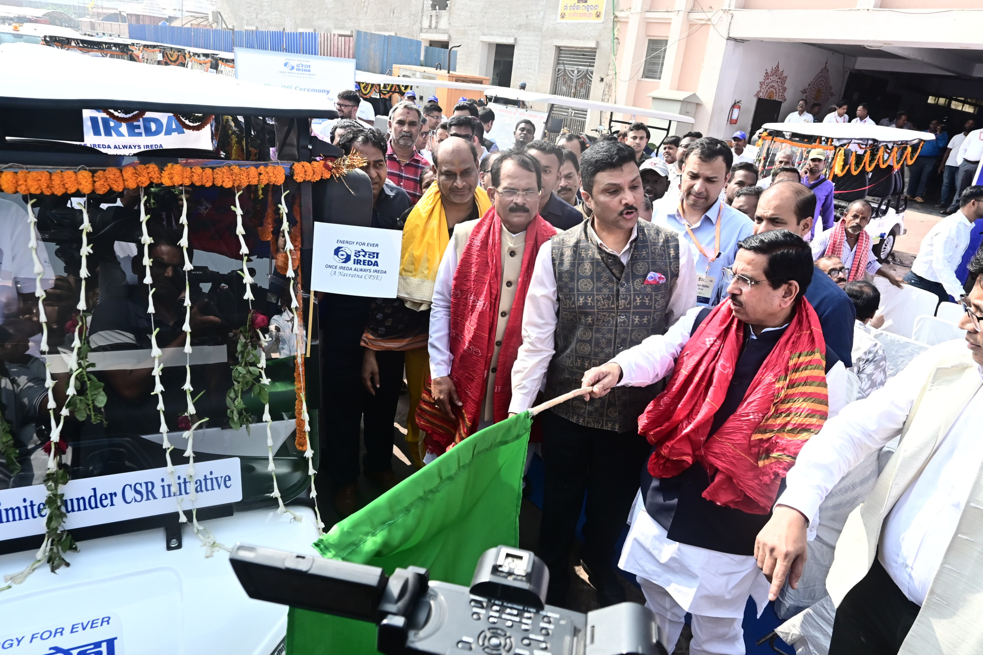 Minister Prahlad flags off IREDA’s CSR initiative 10 battery-operated vehicles at Shree Jagannath Temple