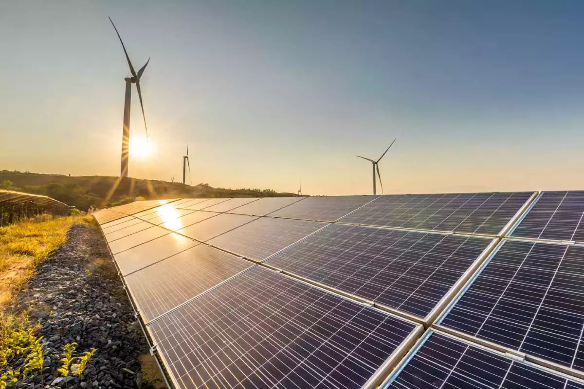 Gensol to develop 225MW grid connected solar PV projects at GSECL